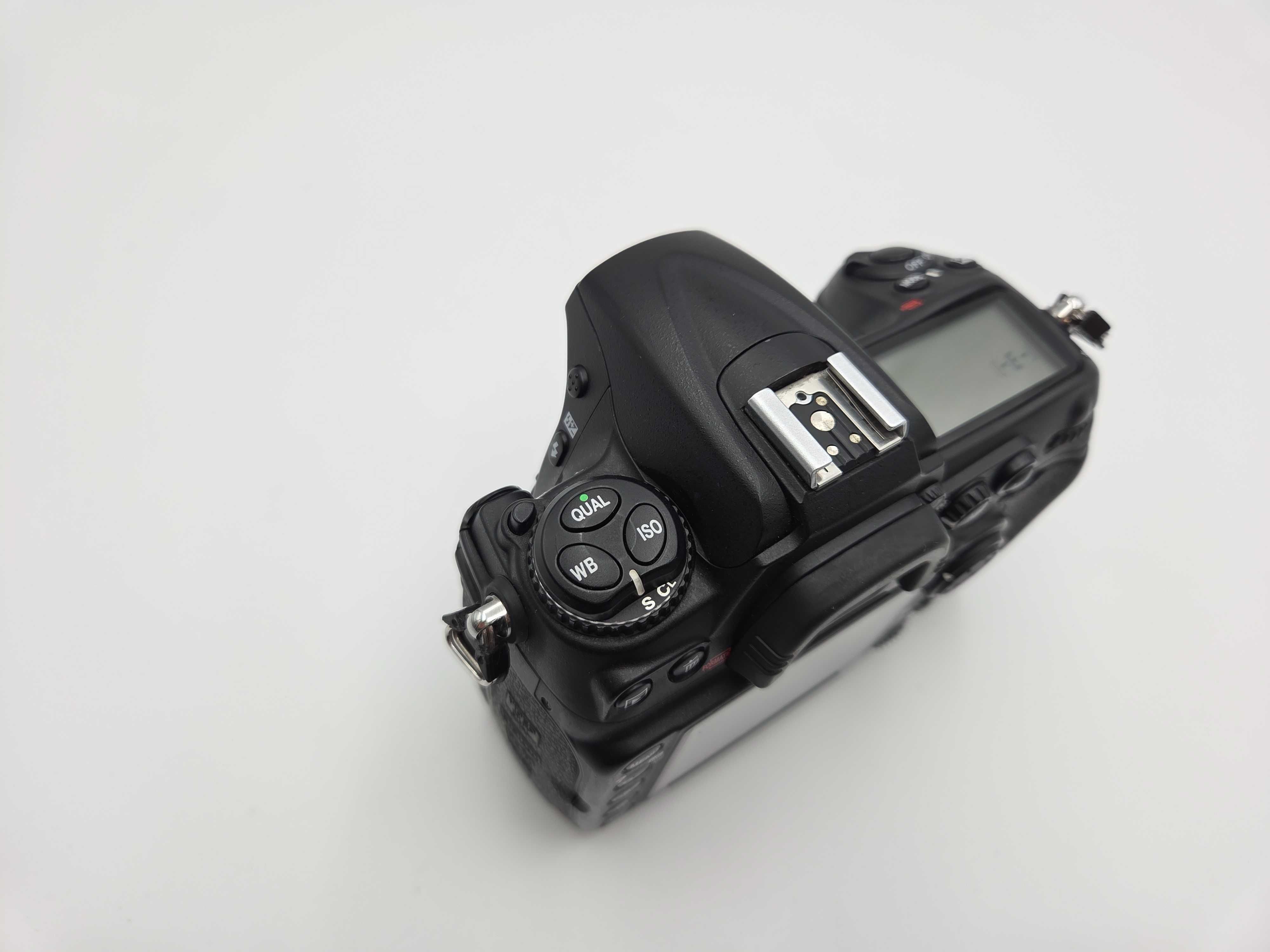 .Aparat Nikon D300 - 36 tys. zdjęć - klasyka cyfrowej fotografii