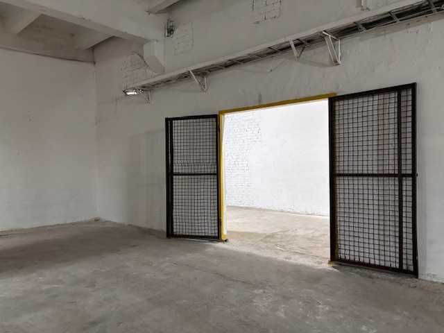 Складське  та офісне приміщення у центрі міста