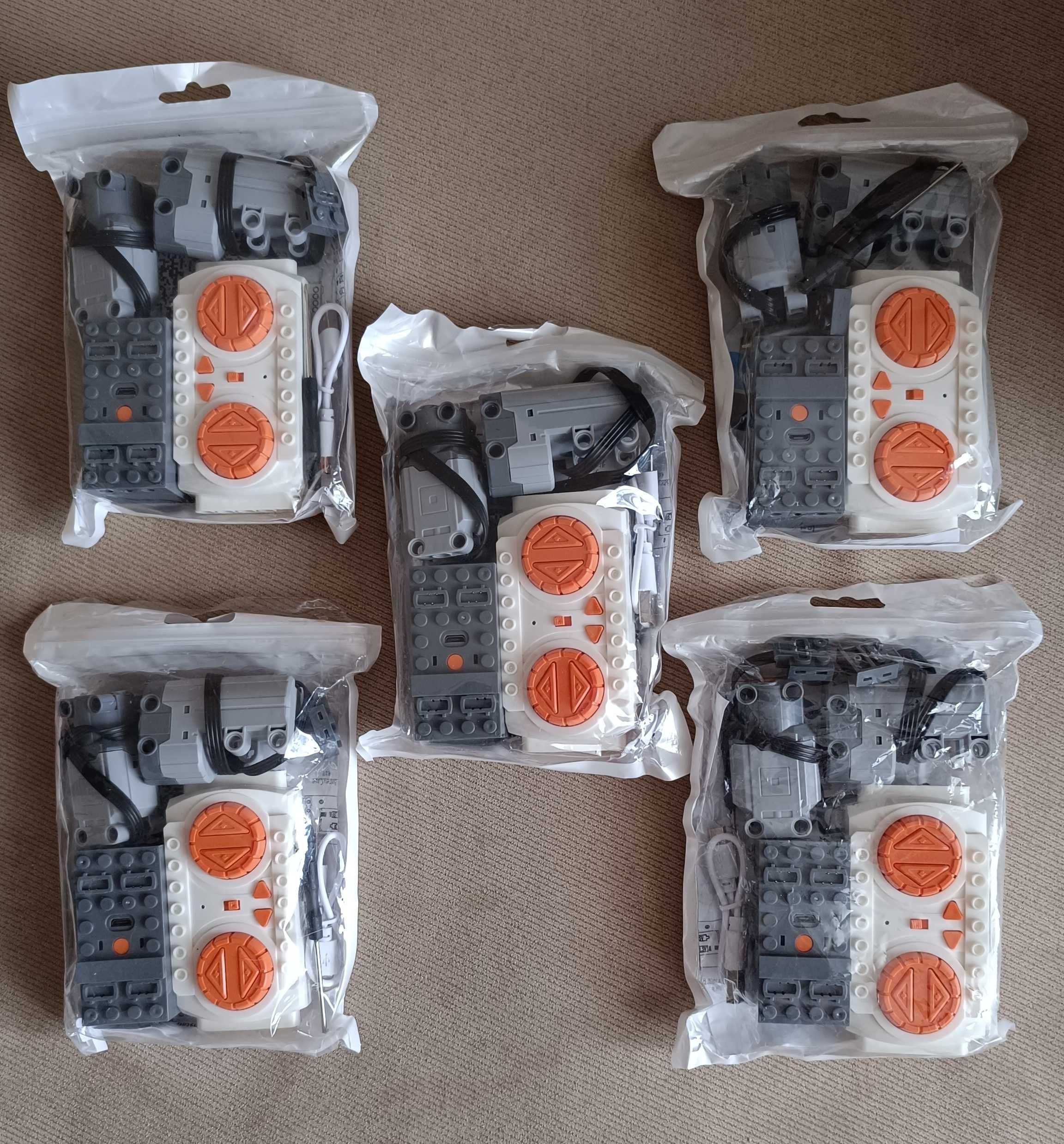 Комплект радіокерування для конструкторів LEGO Technic