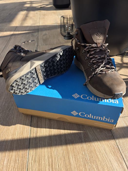 Nowe buty Columbia Sierra Outdry Brązowy BM5880 r. 42.5