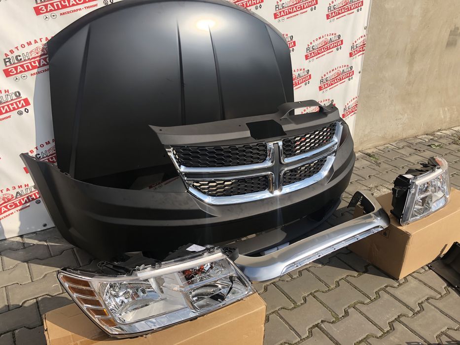 Капот Dodge Journey