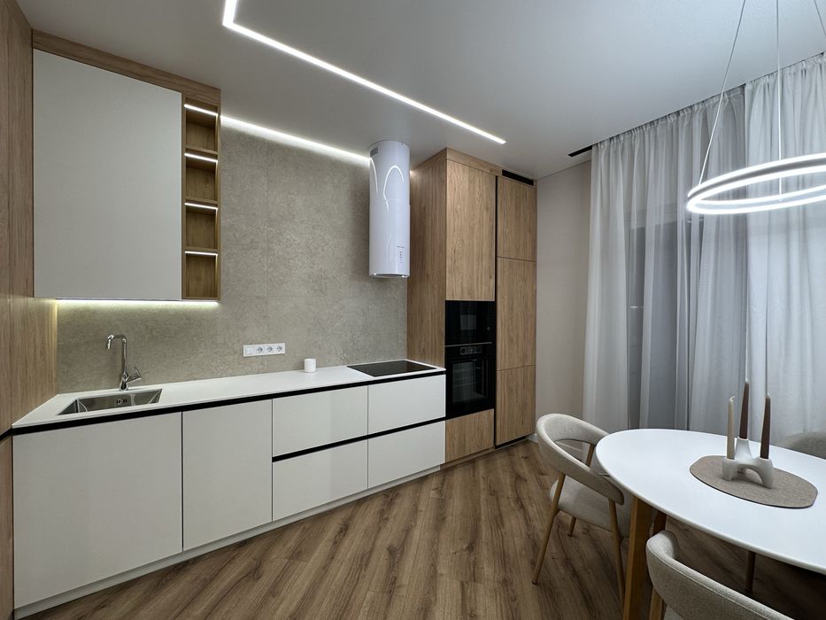 Новая 1к на Краснова с мебелью