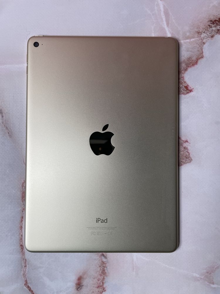 iPad Air Wi-Fi 16GB Gold
