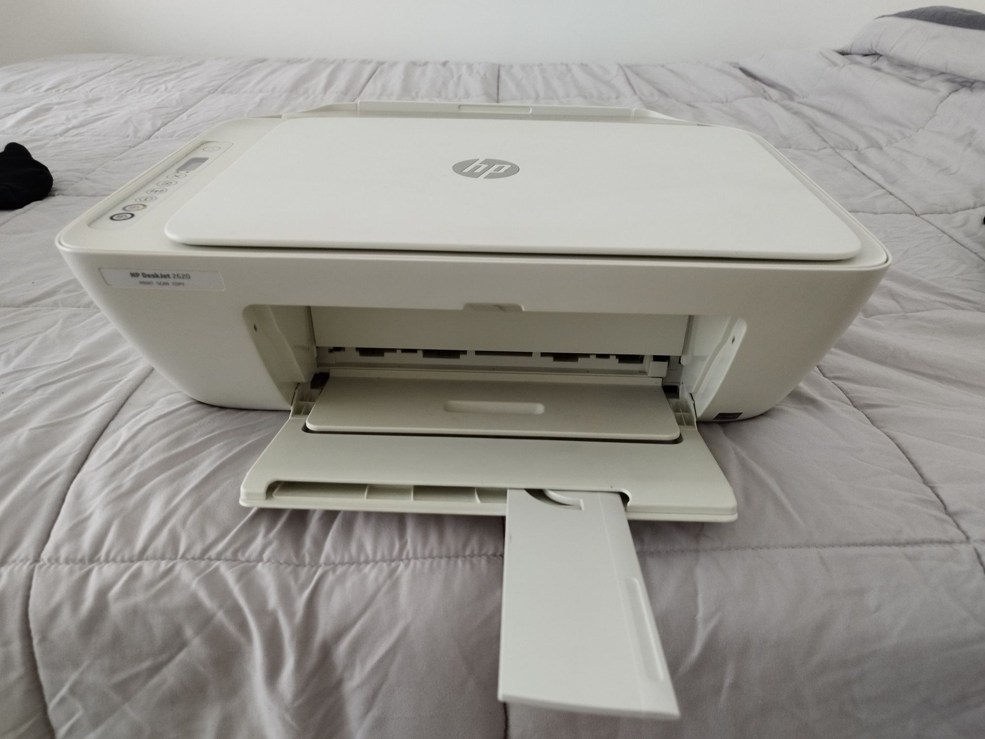 imprimpressora multifunções HP DeskJet 2620.
