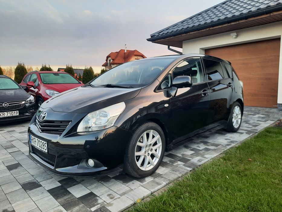Toyota verso 1.8 benzyna zadbana