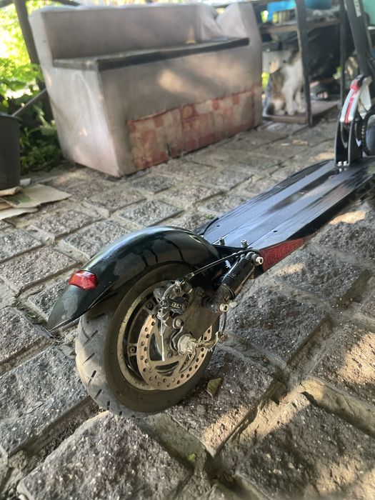 Продам електро самокат 350 ват EMScooter