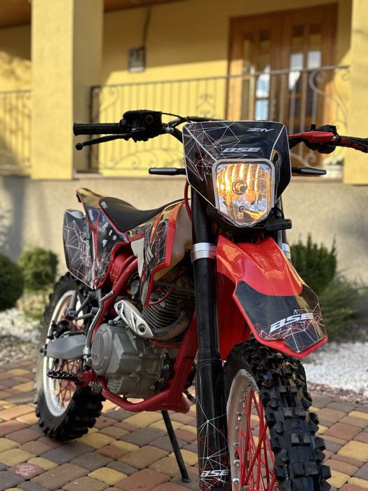 Продам Bse s2.
