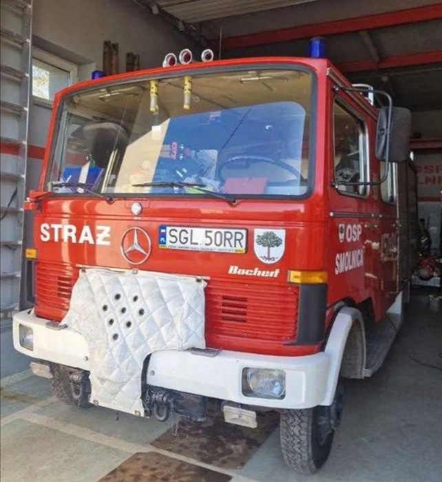 Mercedes-Benz 709  LP 709D Doka Kamper 9 osobowy taki jak 508D 608D