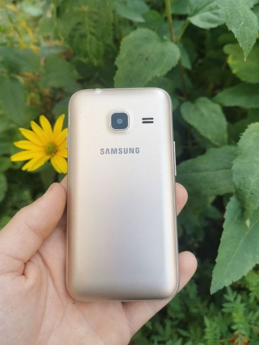 Samsung Galaxy J1 Mini Gold