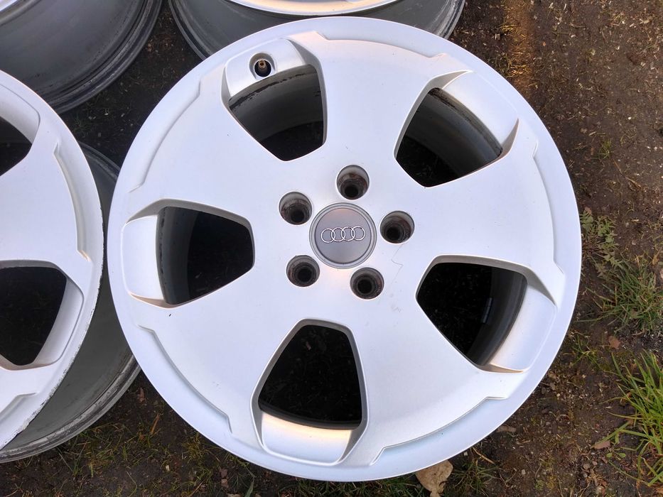 Alufelgi 17 cali 5x112 Audi A3 8P VW Golf Seat Leon Altea Skoda Octavi