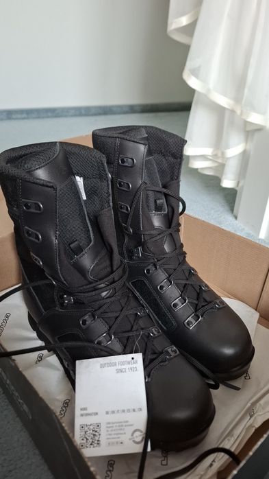 Buty do działań specjalnych w wodzie WTU NR 85/DKWS
