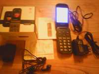 telefon  MAX COM  MM 827  malo uzywany dokumenty akcesoria stan bdb