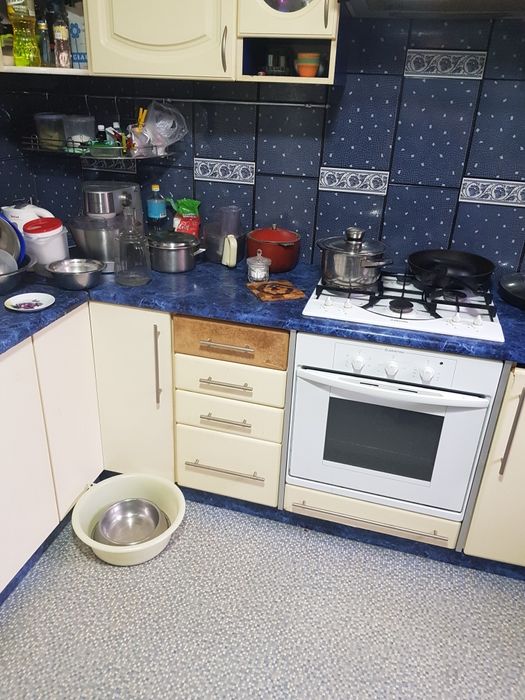 Ремонт мебели. Замена столешницы  и фасадов. Изменение дизайна.