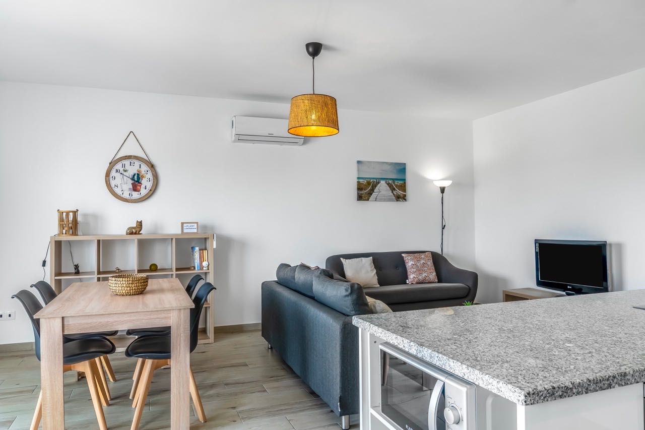 Apartamento T2 para arrendamento de longa duração– Espartal (Aljezur)