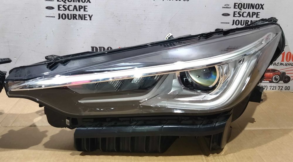Фара передня ліва взборі фары Інфініті Infiniti QX50 2019 -