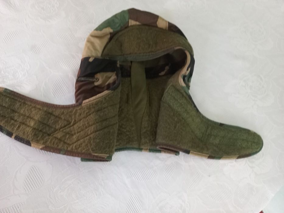 Кепка чоловіча армійська.