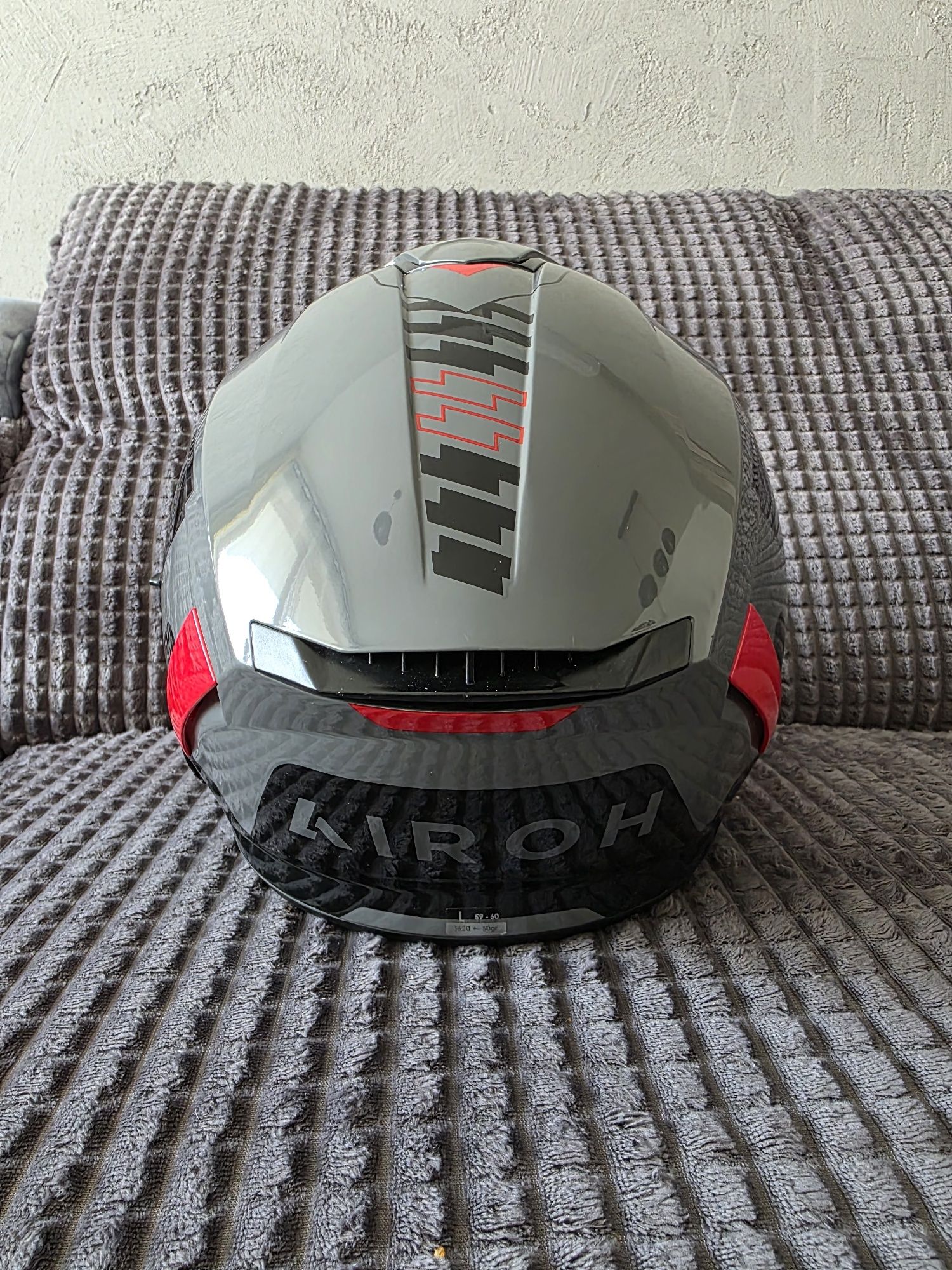 Kask integralny AIROH Spark Red Gloss szary czerwony czarny