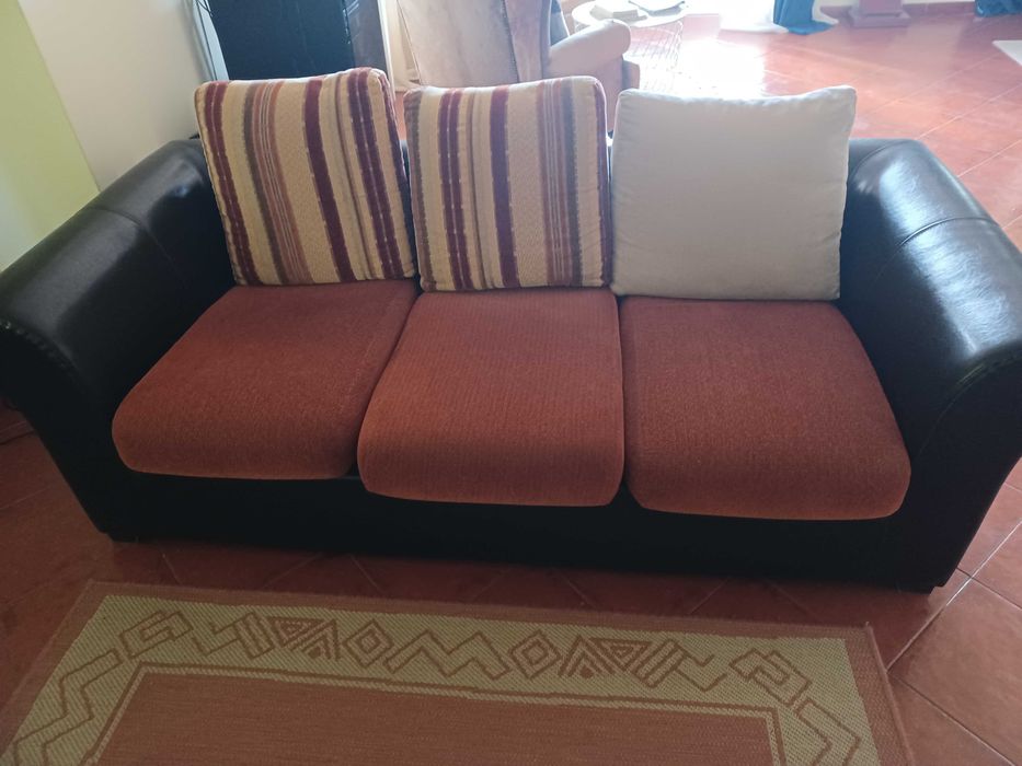 Sofás 3 lugares castanhos
