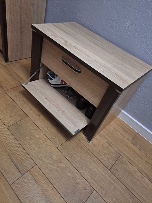 Szafka na buty na przedpokój