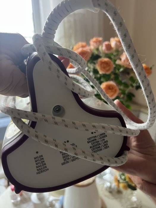 Праска Rowenta б/у в ідеальному стані