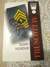 Szary mundur - Lucjan K. Truscott