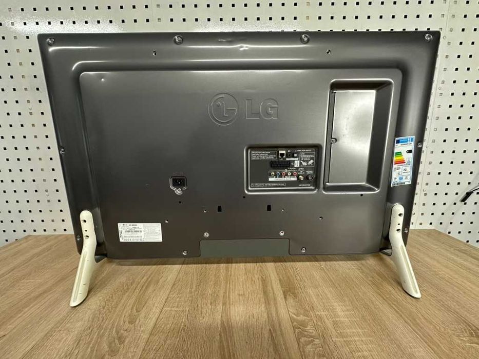 Телевізор LG 42 дюймів, 120 гц. Телевизор LG 42 дюймов.