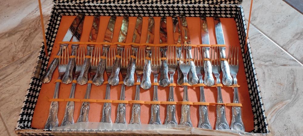 Zestaw posrebrzanych sztućców Włoskie próby 800 vintage