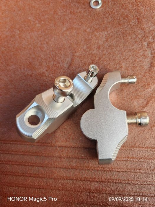 Podwyższenie kierownicy Mostki risery BMW