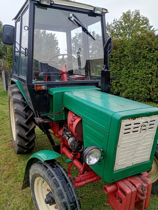 Sprzedam ciągnik t25 władimiriec