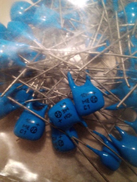 Керамічні конденсатори