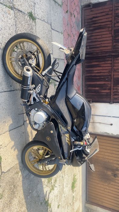 Motor Yamaha r125