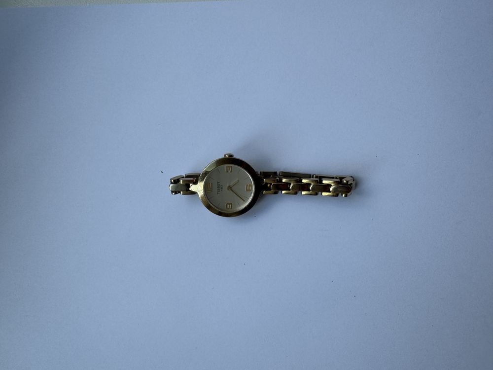 Годиник жіночий Tissot T003209A
