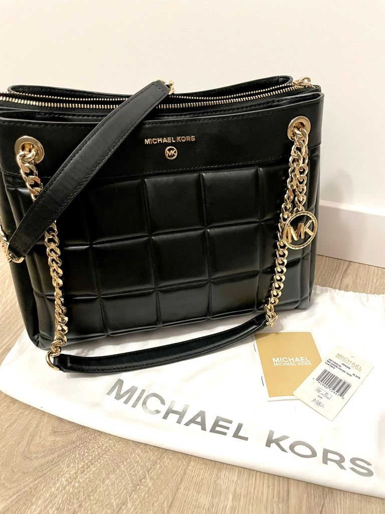 Czarna torebka skórzana Michael Kors