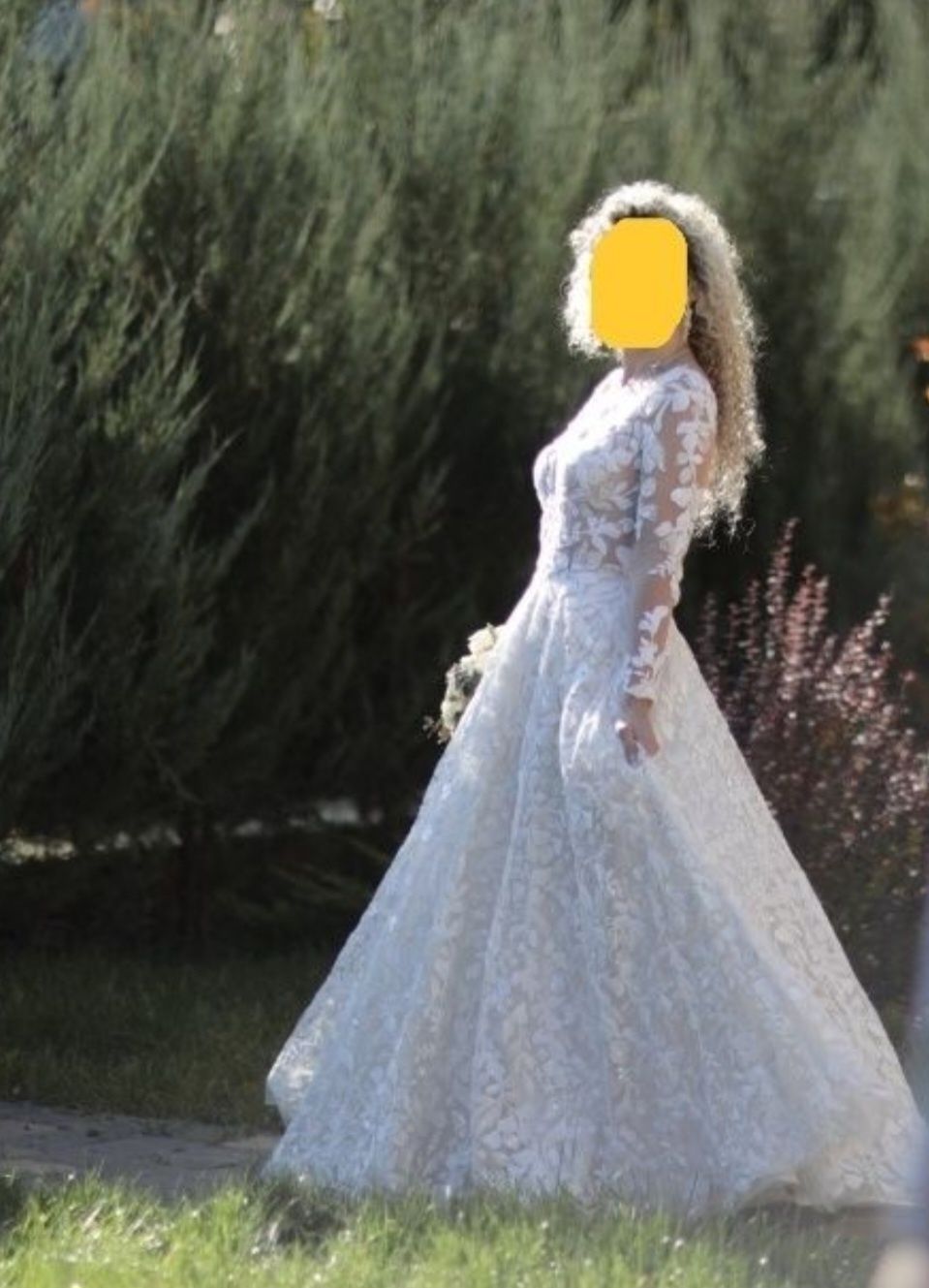 Продам дизайнерську весільну сукню Helena Mia