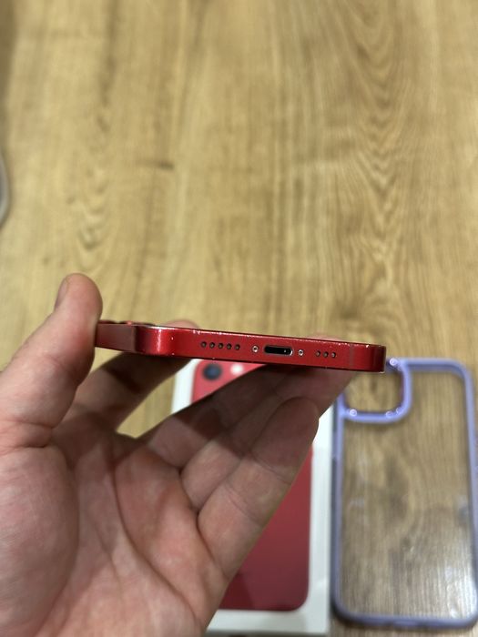 Продам Iphone 13 128 гб red все оригінал акб 79%