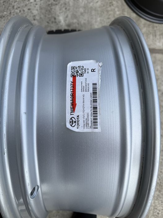Диски 17 5.114,3 ЕТ35 7jx17H2 Toyota RAV 4