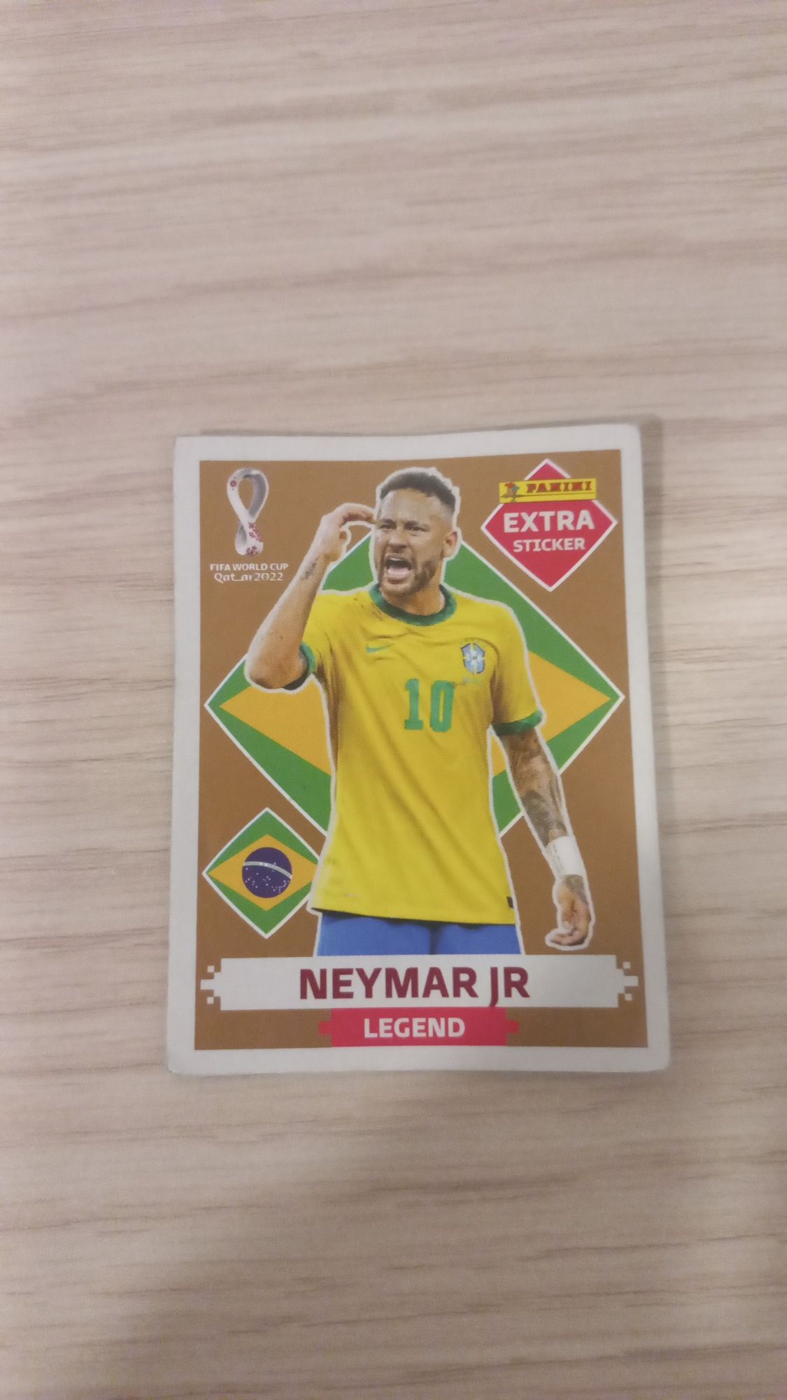 Neymar legend bronze