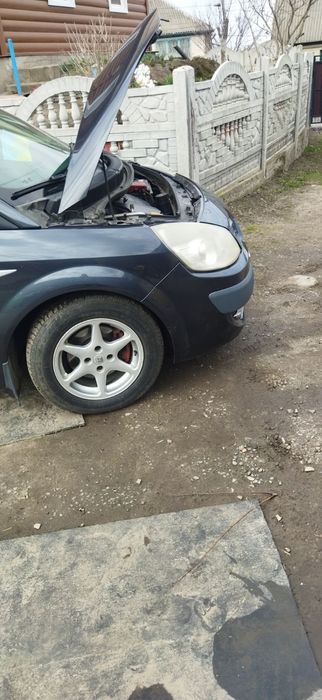 Продам Рено Сценік 2 1.5 дизель 2008 року 6ст.