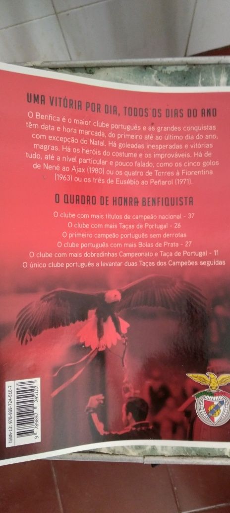 Livro Benfica  365 dias de Glória