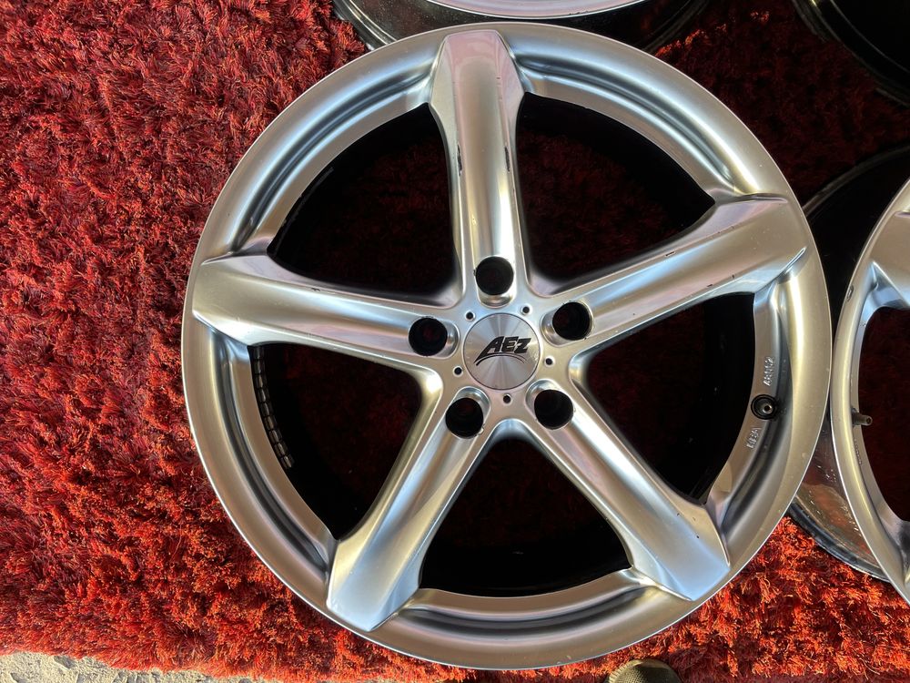 BMW 1-series 3-series 5-series R18 5x120
