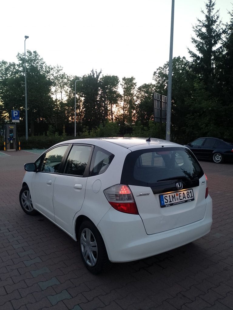 Honda Jazz III 2009r 1.4 b AUTOMAT SUPER STAN