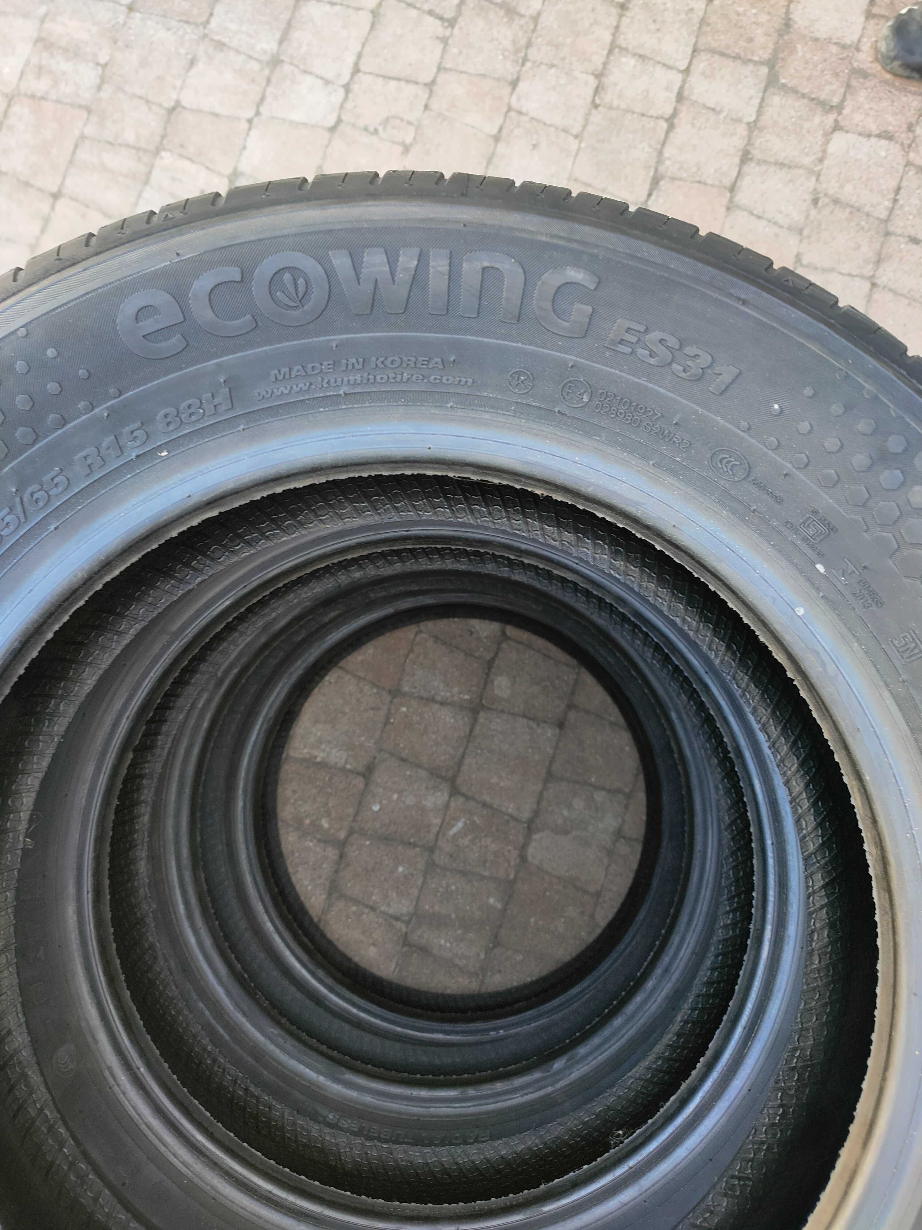 :77 Opony demo letnie Kumho  EcoWing 185/65/15