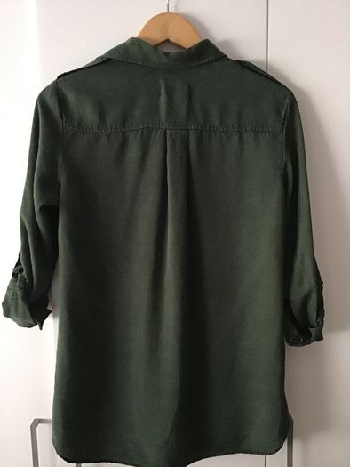 Camisa verde zara com etiqueta