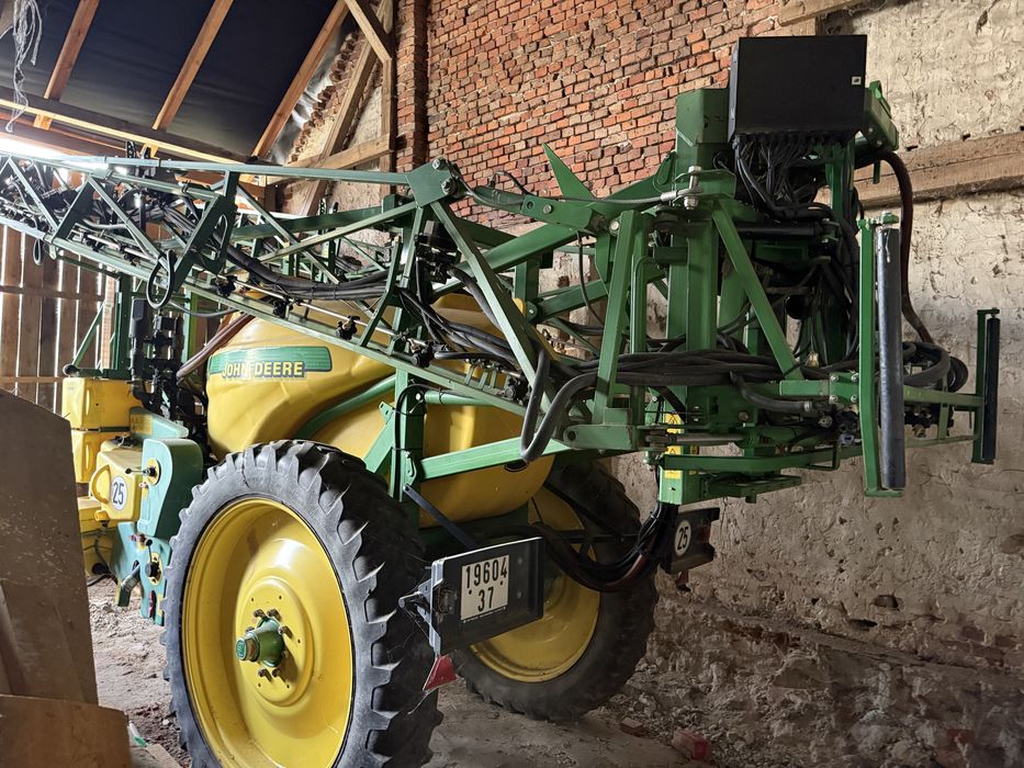 John deere 824 gps 21m