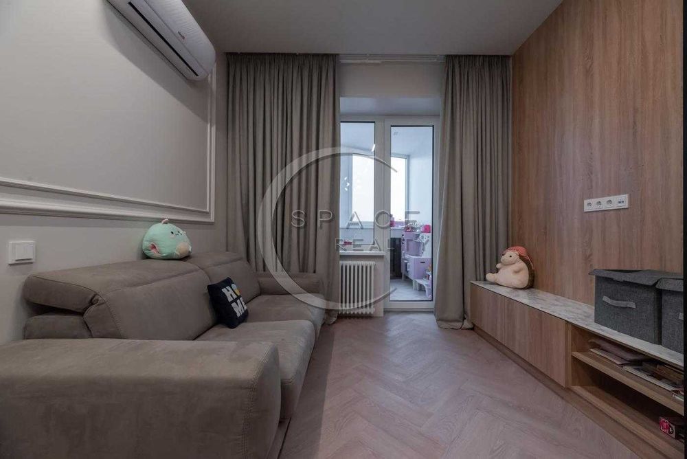 Оренда 4к-квартири 155м2 вул.Срібнокільська 14а Дарниця метро ОСОКОРКИ