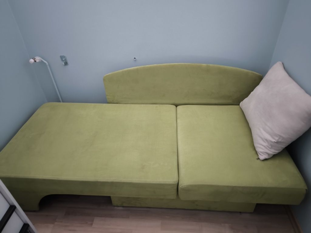 Łóżko,tapczan jednoosobowy