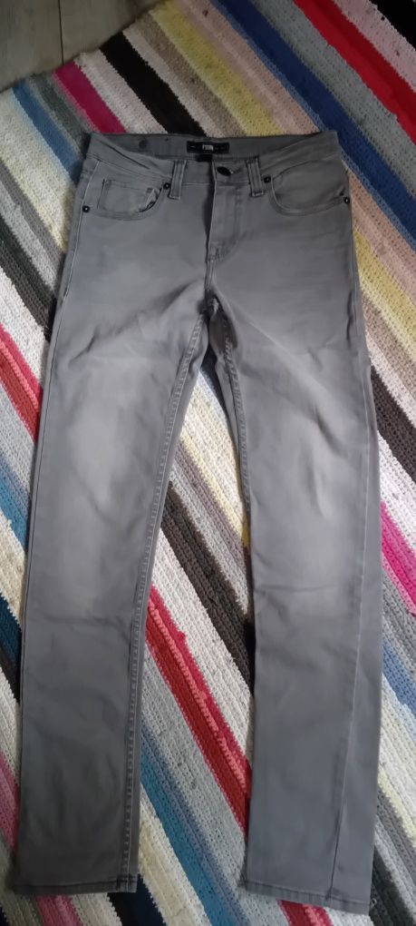 Spodnie jeans FSBN 30/32.