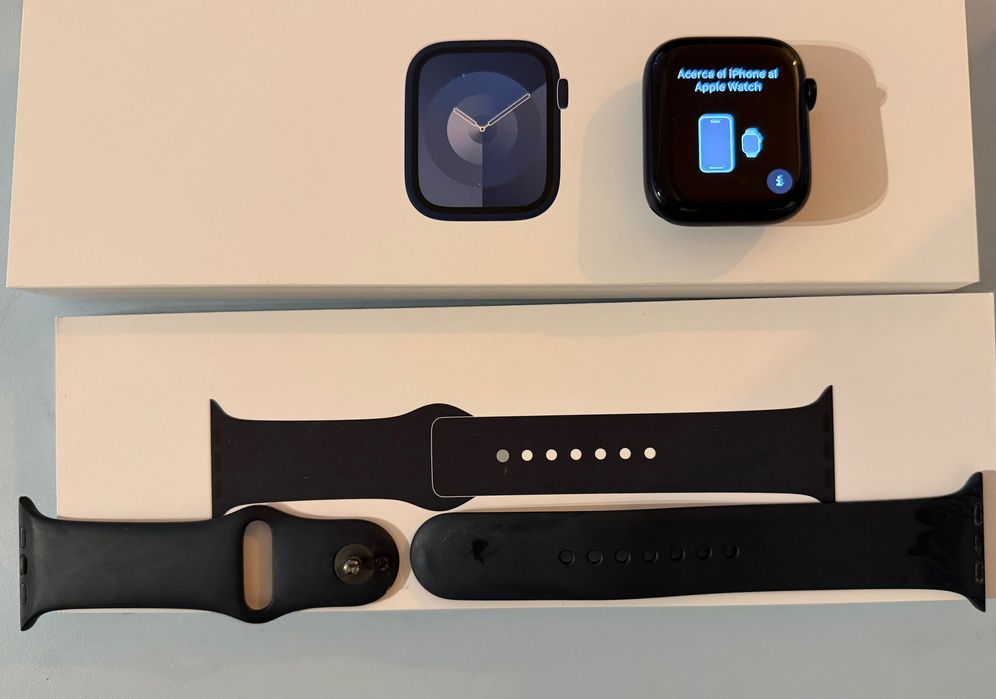 Apple Watch Series 9 45 mm GPS + Cellular