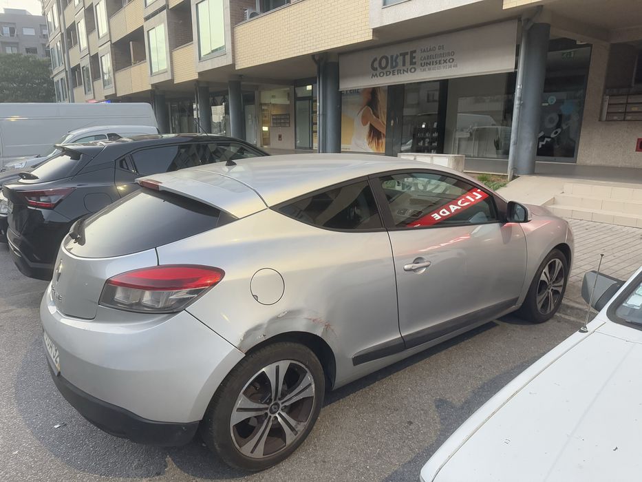 Renault megane coupe 2009