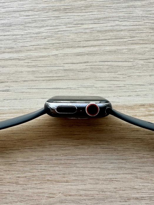 Apple Watch Series 5 40mm Czarny – Na części